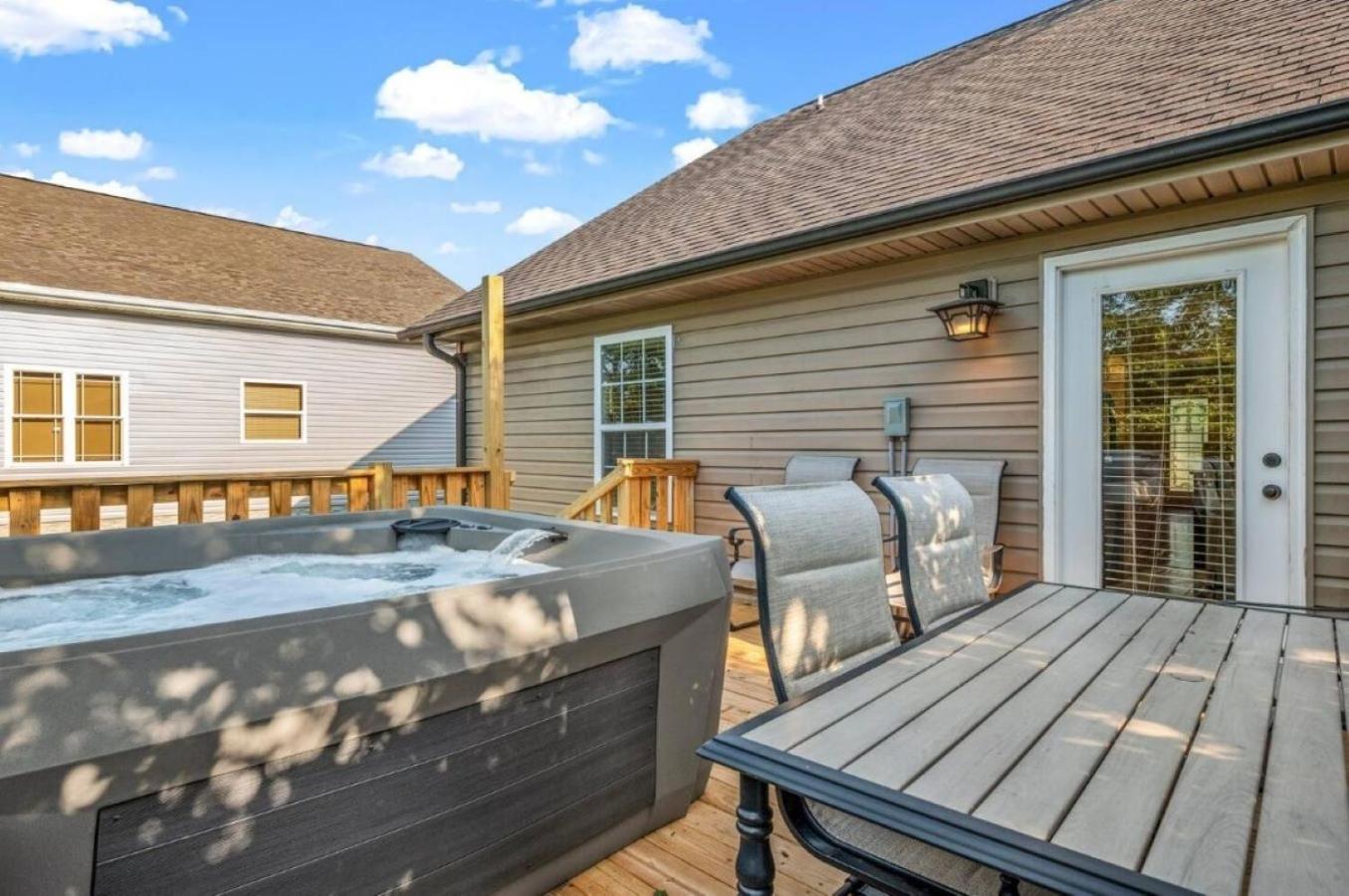 Creekside Cottage*Hot Tub*Entire Home-Pigeon Forge Exterior foto