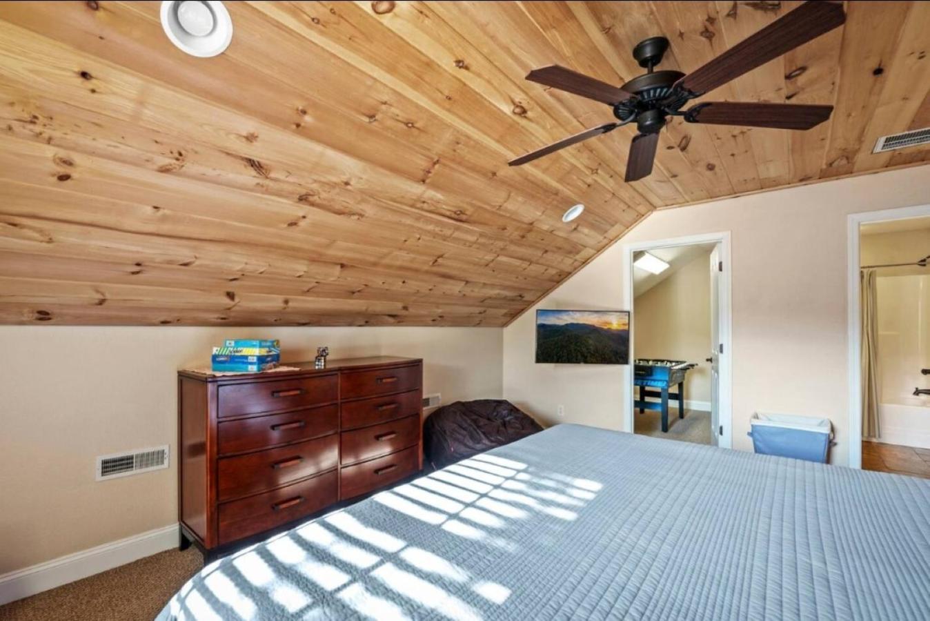 Creekside Cottage*Hot Tub*Entire Home-Pigeon Forge Exterior foto